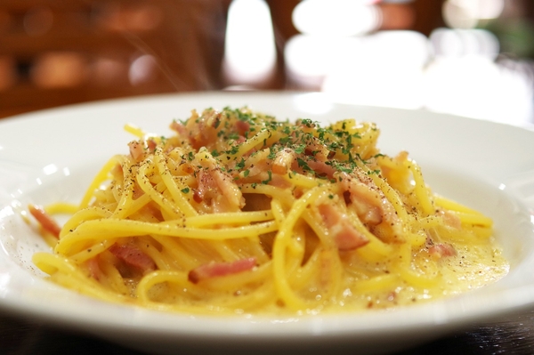 рецепт спагетти с яйцом и сыром